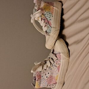 Cat & jack high top flowers